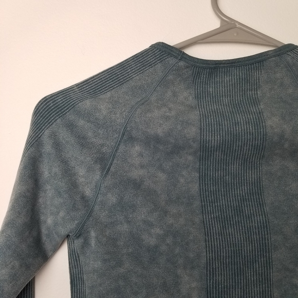 NWT Victoria's Secret PINK seamless crop top - Picture 9 of 12